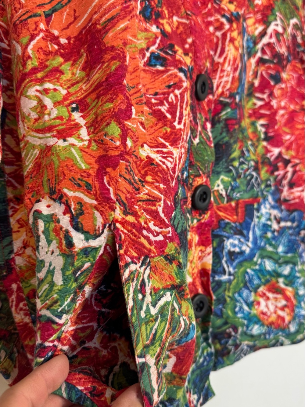 Chicos Red Silk Blend Colorful Abstract Floral Print Boxy Light Jacket 2 - Large - Picture 7 of 8